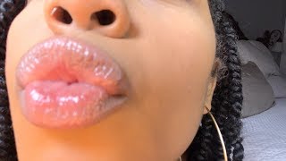 ASMR: Kisses for Relaxation ?