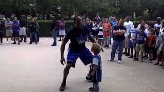 Dwight Howard dunking in Paris, under the Eiffel Tower with Nicolas Batum