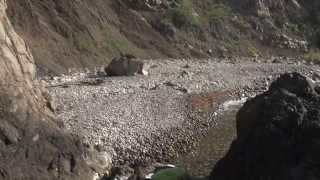 Крым, Алушта, пешая прогулка у кромки воды в БУХТУ ЛЮБВИ. 2015 г.
