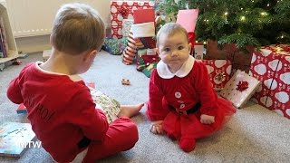 First Christmas in London! - December 25, 2016 - MeetTheWengers Daily Vlog
