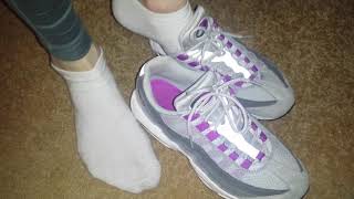 New nike air max 95 dirty white socks