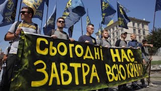 Столкновения под ОП “Нацкорпуса” и полиции: что стоит за акцией протеста?