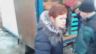 Вектор. Как Петухи несутся !? Боевой Баран Боря и  приключения Шарика. (Обзор деревенского рынка)