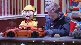LEGO Santa's workshop in London timelapse