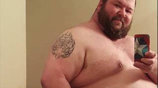 Super Chubby Bear Photo Slide Show With Belly Jiggle Action!