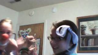 Creepy clown scares little girl!
