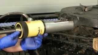 Tiger Tool 10705 Universal Pivot Pin Extractor