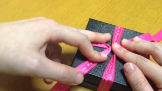 箱にリボンかけよう ②十字結び  卵・乳製品・小麦不使用  低アレルゲン&低糖質のお菓子研究所トイガルテン