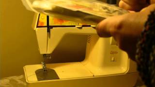 NIFTYTHRIFTYGIRL: Retro 70s Singer GENIE model 353 PORTABLE sewing machine