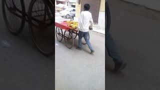 Masti boy  ka  pee  kr  full hungaama ?????????????????????