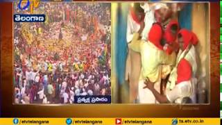 Medaram Jatara | Sammakka to Arrive Gadde Today | Live Update