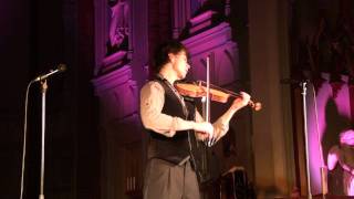 08 Bergrosa with 2 broken strings, Alexander Rybak