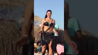 Hot arabic girl