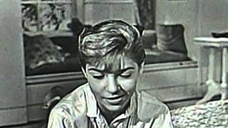 Pink Shoelaces - Dodie Stevens Live 1959