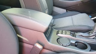 Hyundai Tucson 2018 подлокотник, который не сдвигается