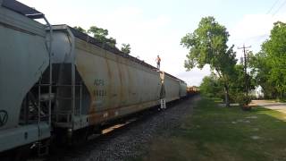 Baytown train hopping