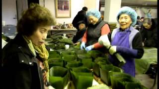 Giáo xứ Việt Nam tại Seattle gói bánh mừng Xuân Giáp Ngọ 2014