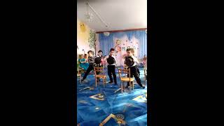 ТАНЕЦ ДЖЕНТЛЬМЕНОВ В ДЕТСКОМ САДУ ПОД МУЗЫКУ ЛЕТКА-ЕНКА DANCE OF THE GENTLEMEN IN KINDERGARTEN