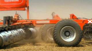 мировой рекорд трактора Ростсельмаш - 535 Buhler Versatile
