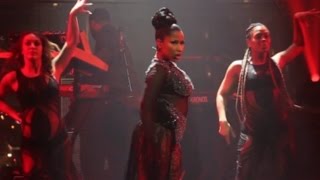 Nicki Minaj Dedicates "Anaconda" Performance To Donald Trump & Joe Biden at Time 100 Gala