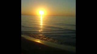 Αλεξάκης Μανώλης - Παίζει κρυφτό ο έρωτας