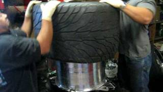 Tire Install Mickey Thompson 33X22X20 onto a 20X15 Intro Twisted Vista Rim