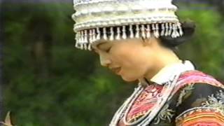 Mim Haam - Kheev Lam Koj Yog Ib Rev Paj (BEAUTIFUL HMONG CHINA.)