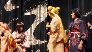 Tanibata 2014 day2 34 Ведущие (перед сценкой)