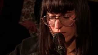 Perlen Unplugged - MINE Kann sie es tragen?