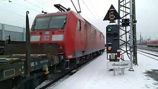Kaiserslautern Hbf im Schnee mit viel Zug aufkommen
