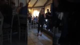 ΜΑΡΓΑΡΙΤΑ ΛΟΗ ΖΩΝΤΑΝΑ ΣΤΟ ΛΙΘΑΡΙ-ΕΓΩ ΤΑ ΣΠΑΩ