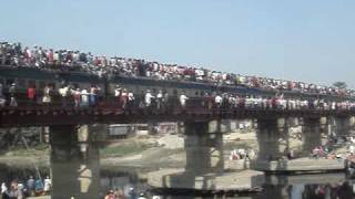 Train for World Ijtema congregation at Tongi, Dhaka, Bangladesh on 01 Feb 2009