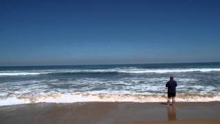 BAIT BOAT  LAKES ENTRANCE IN ACTION 1