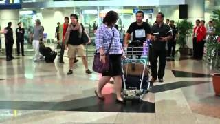Official Video [ Flash MOB ] Malaysia Airlines 'Missing You' Flash Mob at KLIA