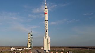 The Long March-2F Y12 launch vehicle