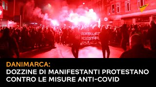Danimarca: dozzine di manifestanti protestano contro le misure anti-covid