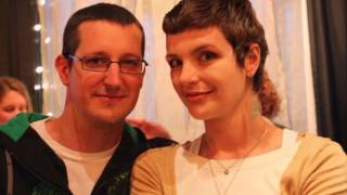 UmberDove: a slideshow of love and life