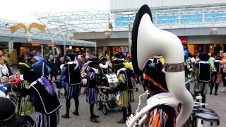 Pedroband El Jubal winkelcentrum boven 't Y