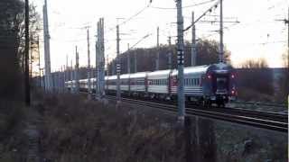 Электровоз ЧС6-028 с поездом №055 (СПб → Москва)