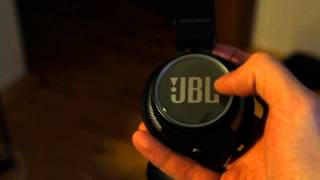 Как работает сенсорное управление в JBL S400BT