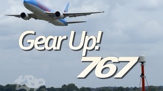 Thomson Boeing 767-300 Gear Up Late Go-Around Luton Airport Video