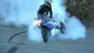 GSXR K5 burnout " WARNING FOR BIKE OWNERS"DON'T WATCH IF GONNA SULK ABOUT IT!!
