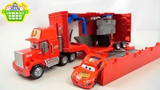 Автовоз Мак и Молния МакКуин из мультика Тачки - Disney Cars Mack Truck  and  Lightning McQueen