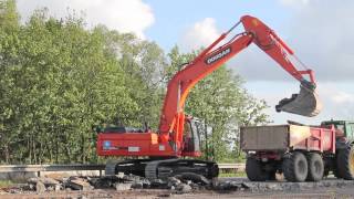 [HD] Autobahnbaustelle A1 - Bilfinger Berger mit Doosan, Caterpillar uvm.