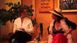 Als Josefine Mutzenbacher und Rosa Luxemburg einmal zusammen im Fahrstuhl stecken blieben