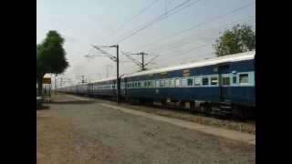[IRFCA] 12398 Mahabodhi Express