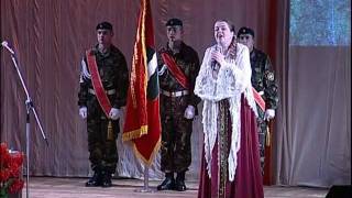 Лидия Музалева - Оренбургский пуховый платок