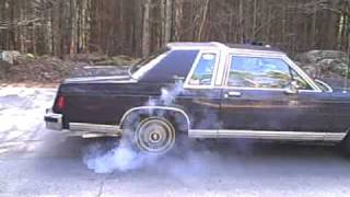 LTD Crown Vic Burnout