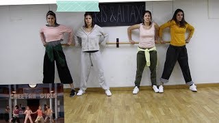IMITANDO CANCIONES DE DISNEY CHANNEL | Cris y Aitaxo