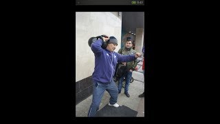 Два упражнения с гирей 32 кг. на развитие силы кистей рук.